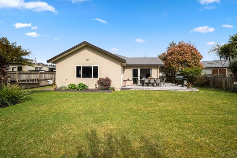 Photo of property in 28 Barnard Road, Fairy Springs, Rotorua, 3015
