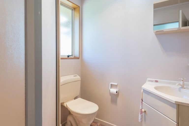 Photo of property in 2 Baxter Place, Stoke, Nelson, 7011