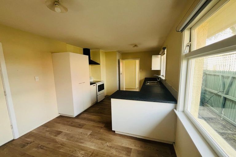 Photo of property in 116 Avonhead Road, Avonhead, Christchurch, 8042