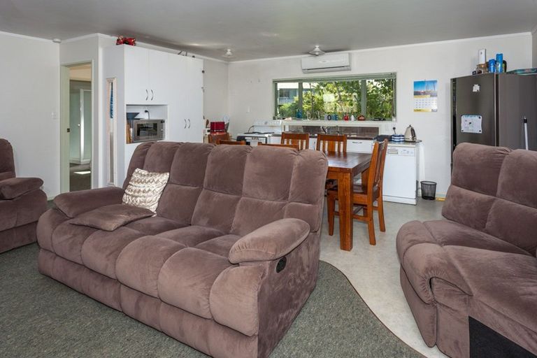 Photo of property in 51 Pa Road, Hahei, Whitianga, 3591