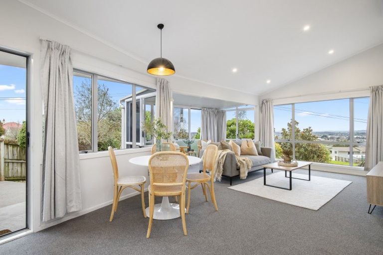 Photo of property in 1/196 Kitchener Road, Pukekohe, 2120