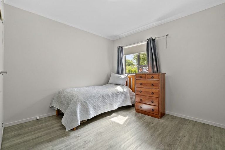 Photo of property in 92a Alfriston Road, Manurewa, Auckland, 2105