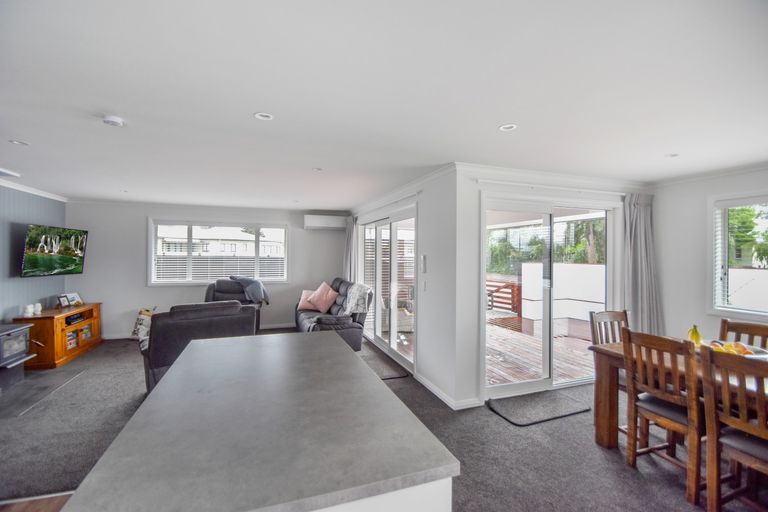 Photo of property in 21 Fraser Crescent, Twizel, 7901