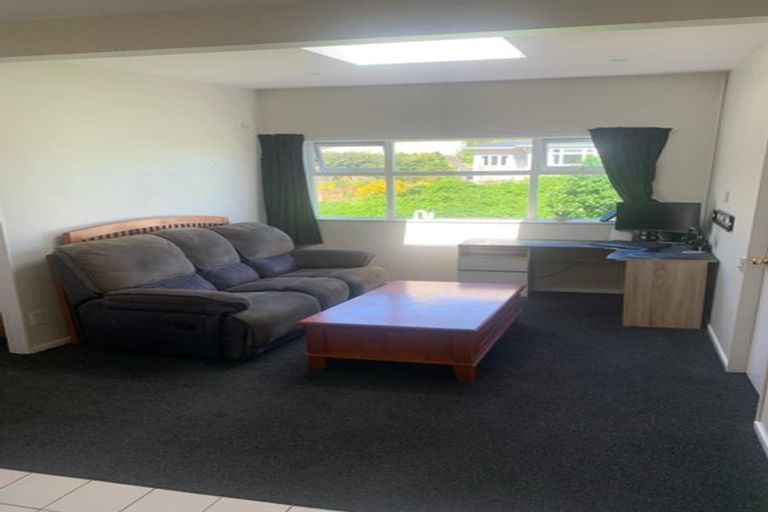 Photo of property in Parkland Flats, 17/51 Adams Terrace, Kelburn, Wellington, 6021