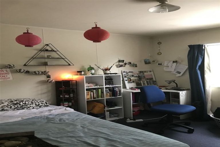 Photo of property in 30b Roche Avenue, Upper Riccarton, Christchurch, 8041