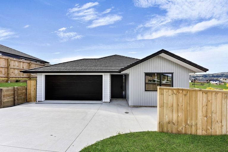 Photo of property in 2 Dolcetto Place, Pokeno, 2402