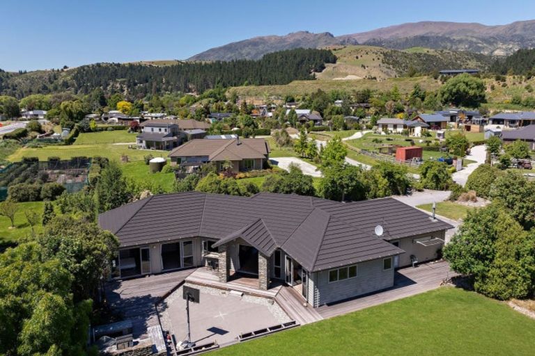 Photo of property in 11a Atkins Road, Luggate, Wanaka, 9382