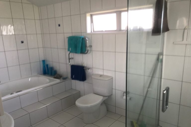 Photo of property in 106b Karewa Parade, Papamoa Beach, Papamoa, 3118