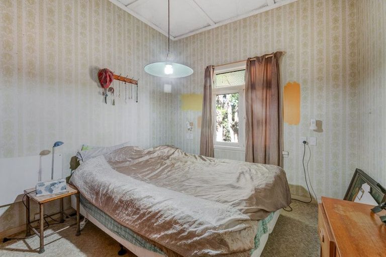 Photo of property in 2640 South Head Road, South Head, Helensville, 0874