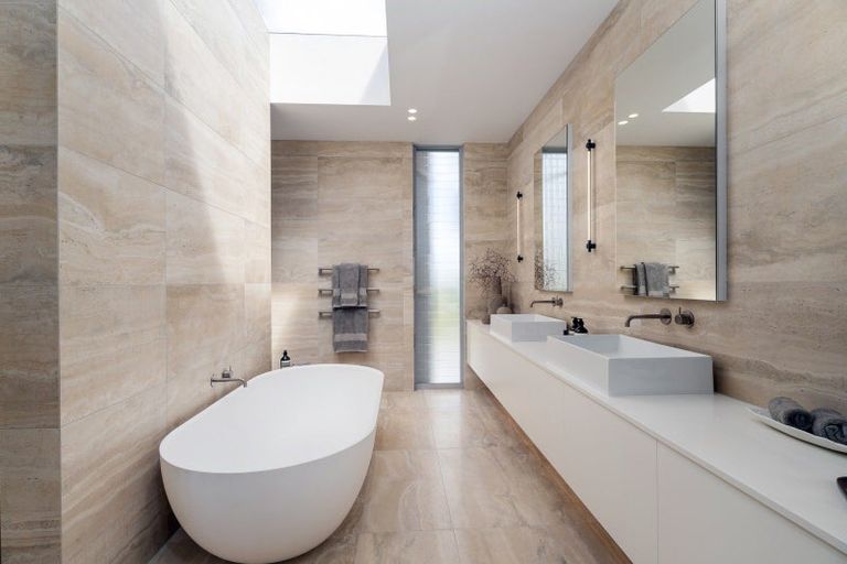 Photo of property in 100 Pipi Road, Whangamata, 3620