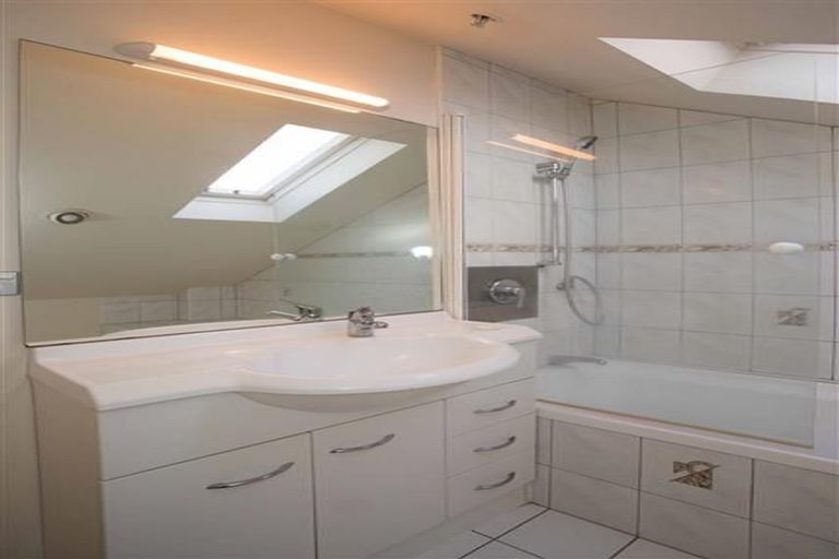 Photo of property in Quest Boulcott Apartments, 8e/57 Boulcott Street, Wellington Central, Wellington, 6011