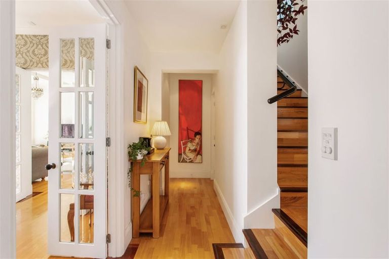 Photo of property in 30 Major Aitken Drive, Huntsbury, Christchurch, 8022