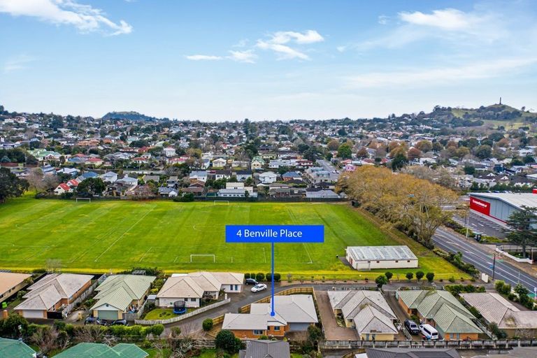 Photo of property in 4 Benville Place, Royal Oak, Auckland, 1023