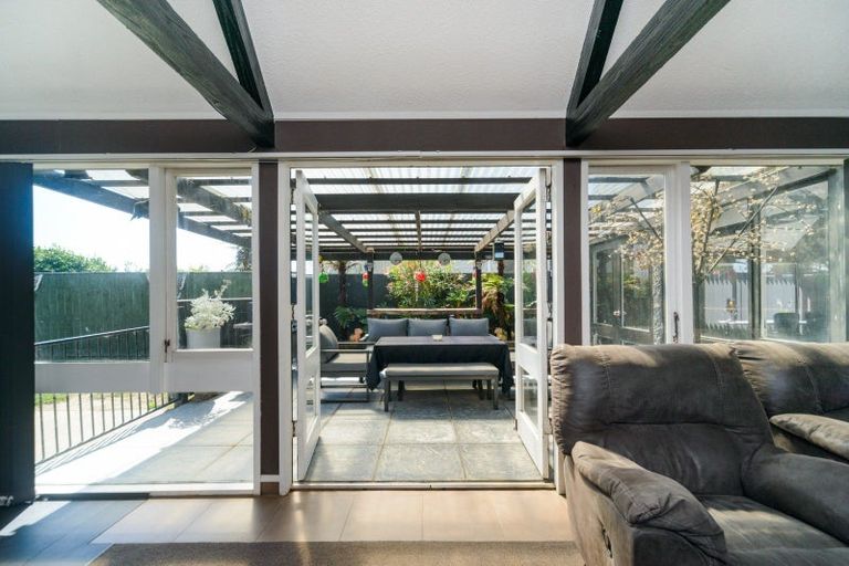 Photo of property in 111 Benmore Avenue, Cloverlea, Palmerston North, 4412