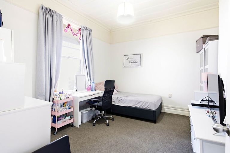 Photo of property in 44 Richardson Street, Saint Kilda, Dunedin, 9012