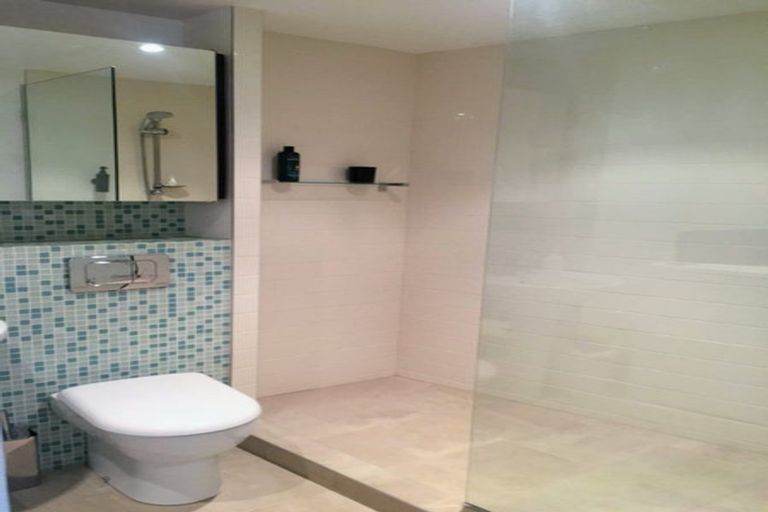 Photo of property in 8 Amherst Place, Cashmere, Christchurch, 8022