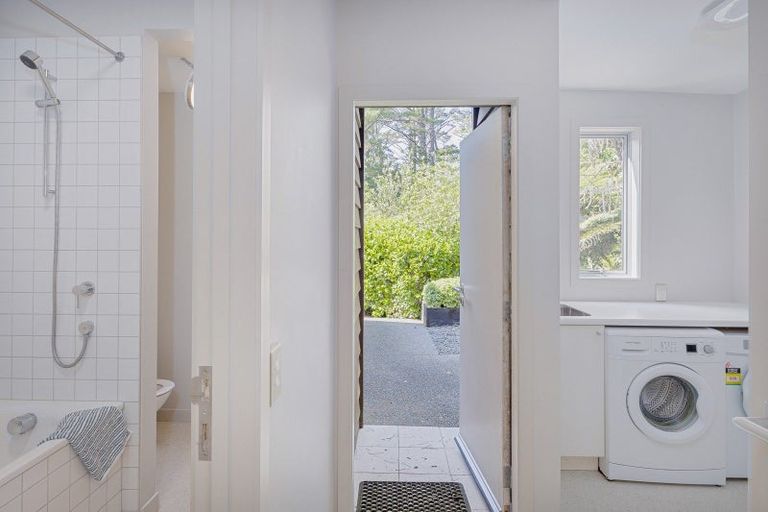 Photo of property in 131 Pumpkin Hill Road, Pumpkin Hill, Whitianga, 3591