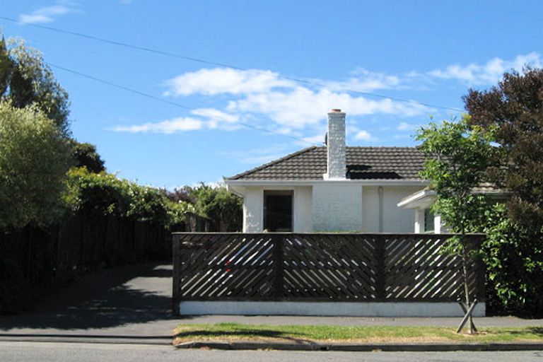 Photo of property in 1/26 Staveley Street, Avonhead, Christchurch, 8042