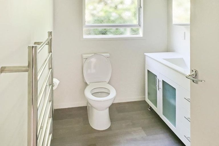 Photo of property in 73b Great North Road, Saint Johns Hill, Whanganui, 4501