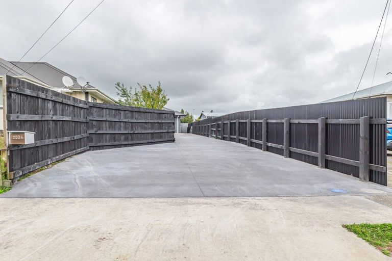 Photo of property in 202a Bath Street, Levin, 5510