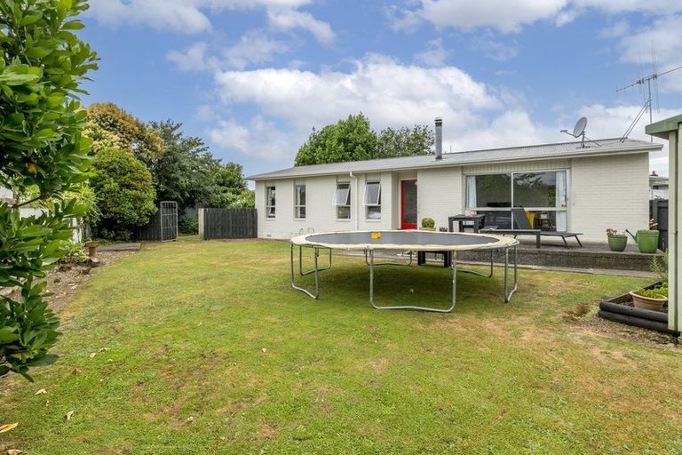 Photo of property in 6 Windsor Place, Levin, 5510