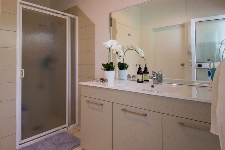 Photo of property in 67 Pa Road, Kerikeri, 0230