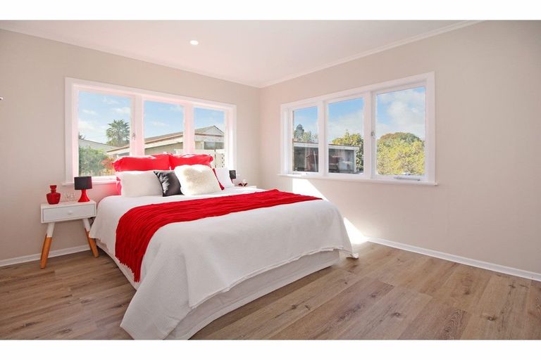 Photo of property in 1/19 Russell Road, Manurewa, Auckland, 2102