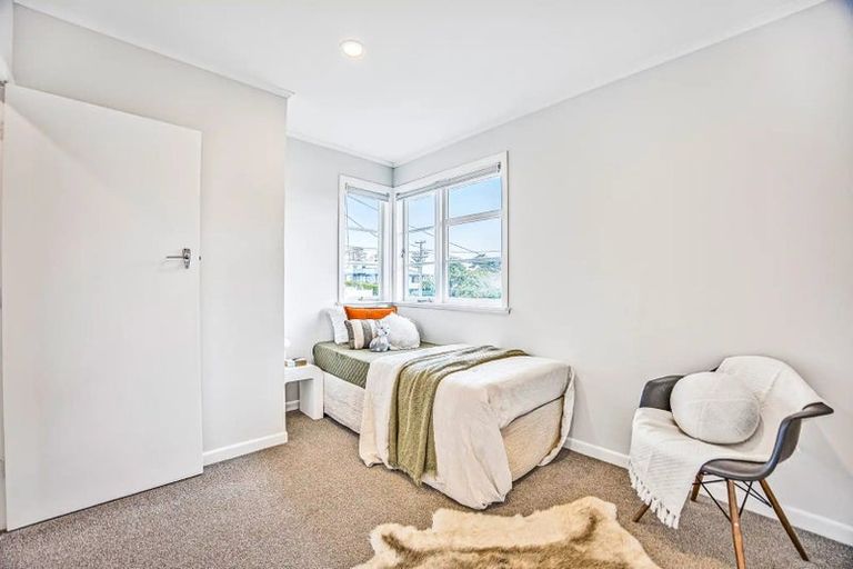 Photo of property in 14 Belmont Terrace, Milford, Auckland, 0620