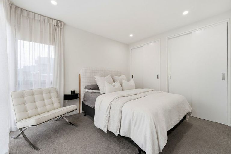 Photo of property in 33e Stanley Avenue, Milford, Auckland, 0620