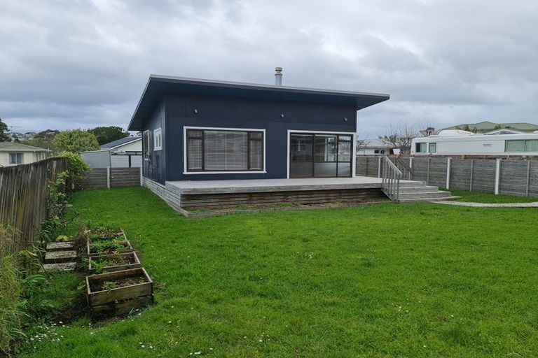 Photo of property in 15a Brixton Road, Manly, Whangaparaoa, 0930