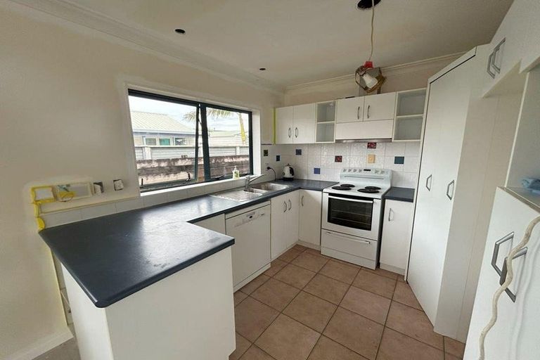 Photo of property in 65a Percy Road, Papamoa Beach, Papamoa, 3118