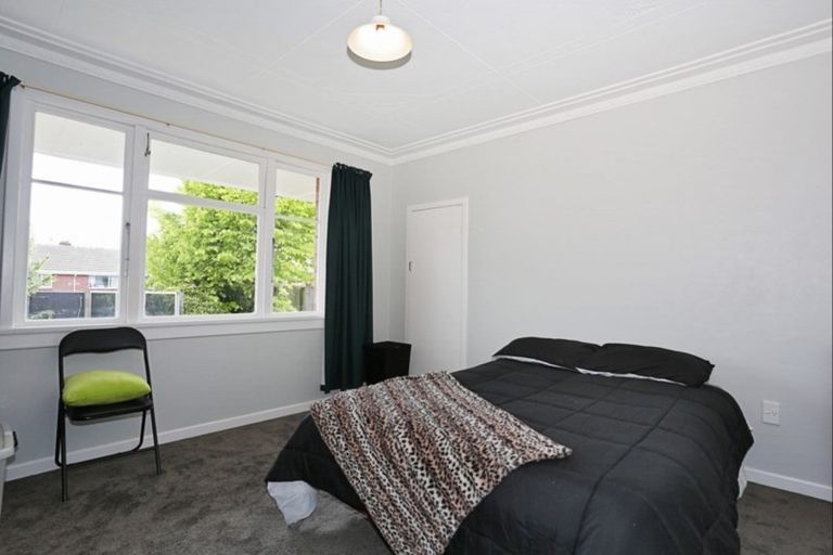 Photo of property in 1 Manapouri Street, Strathern, Invercargill, 9812