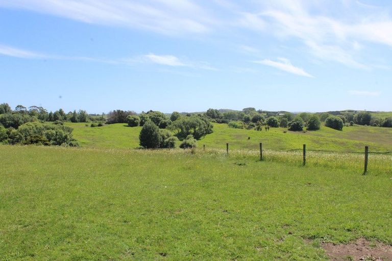 Photo of property in Dunkerron Farm, 852 Oneriri Road, Kaiwaka, 0573