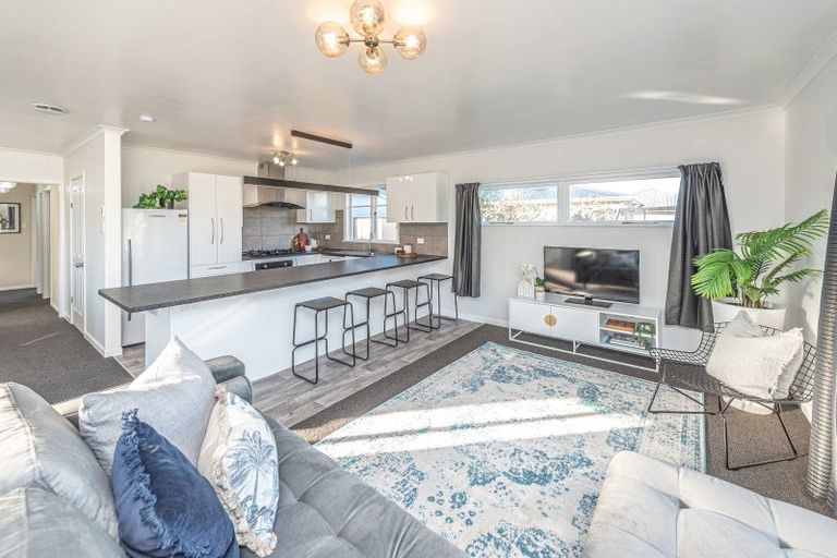 Photo of property in 25 Broadhead Avenue, Tawhero, Whanganui, 4501