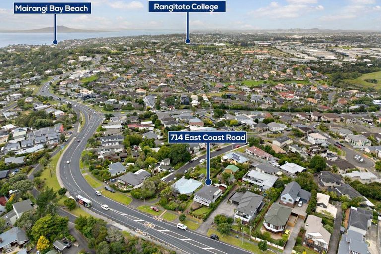Photo of property in 714 East Coast Road, Pinehill, Auckland, 0632