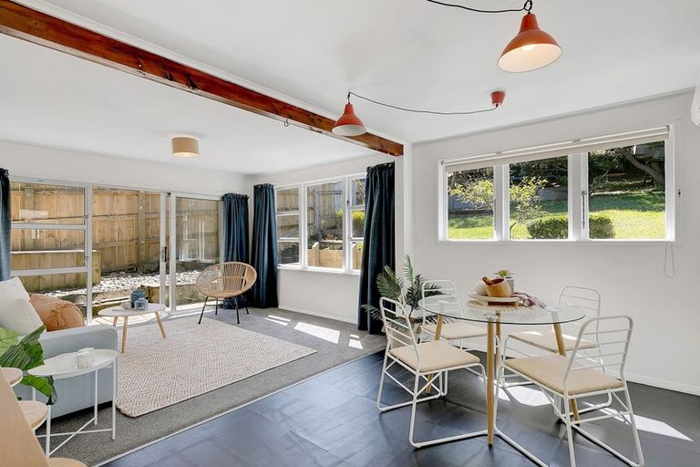 Photo of property in 126 Dimock Street, Titahi Bay, Porirua, 5022