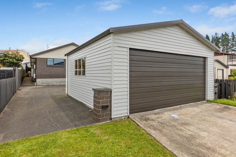 Photo of property in 8a Cutfield Street, Inglewood, 4330