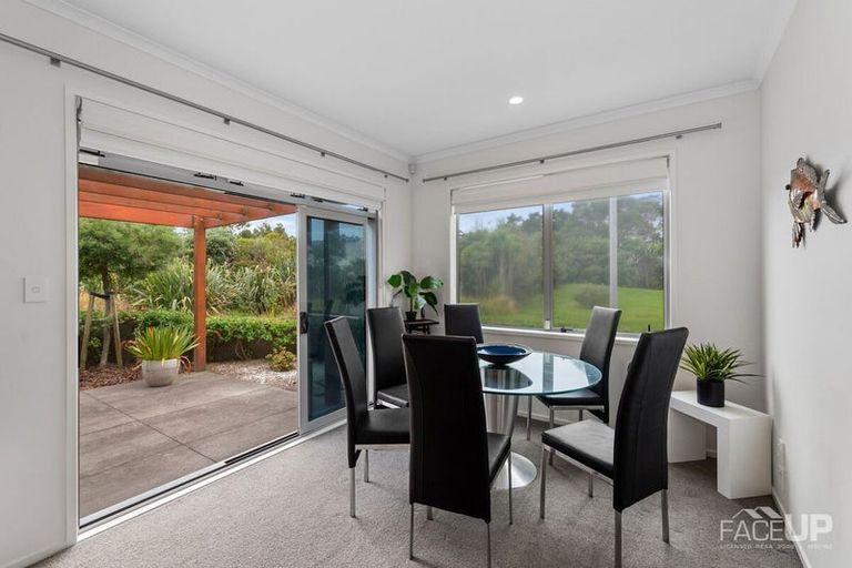 Photo of property in 33 Station Street, Hobsonville, Auckland, 0616