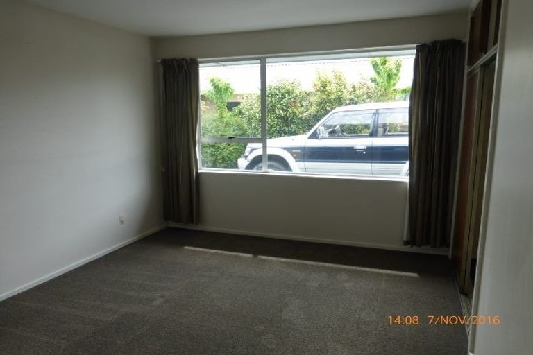 Photo of property in 2/166a Lyttelton Street, Spreydon, Christchurch, 8024