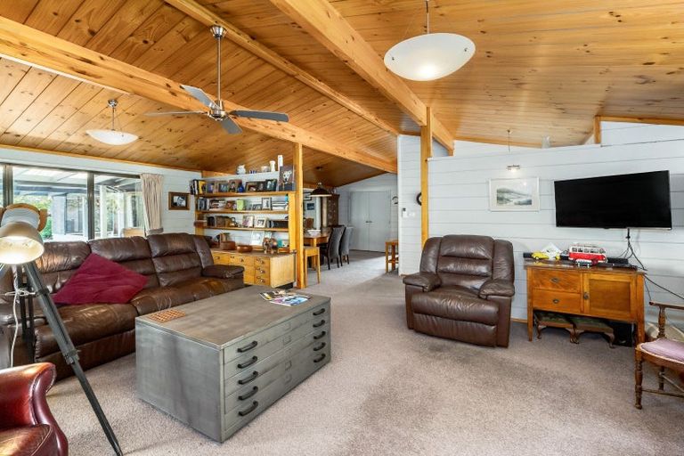 Photo of property in 210 Main Street, Greytown, 5712