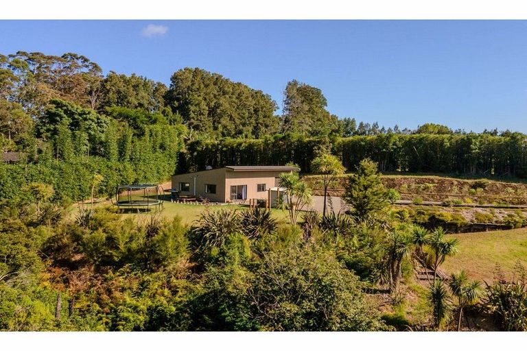 Photo of property in 37 Ness Road, Waipapa, Kerikeri, 0295