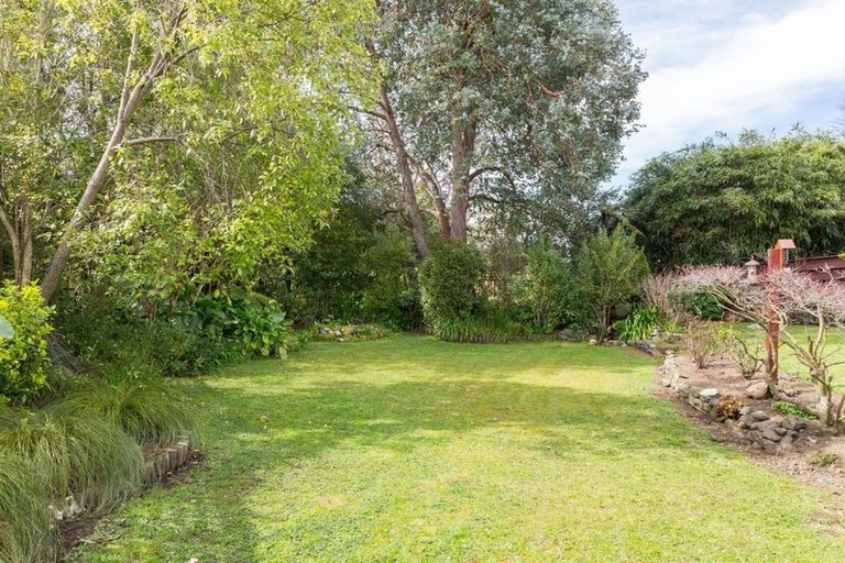 Photo of property in 8 Chamberlain Street, Dannevirke, 4930