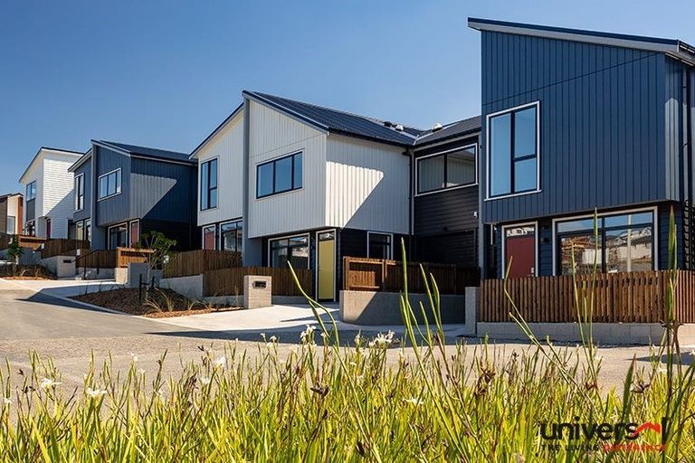 Photo of property in 12 Killick Place, Long Bay, Auckland, 0630