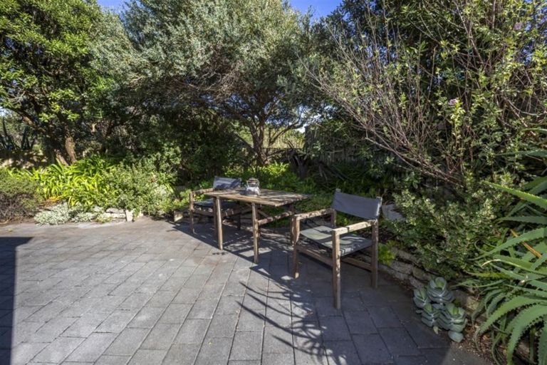 Photo of property in 12 Scott Avenue, Otaki Beach, Otaki, 5512