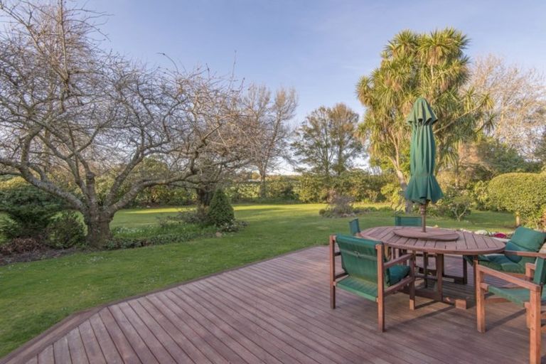 Photo of property in 52 Old West Coast Road, Yaldhurst, Christchurch, 7676