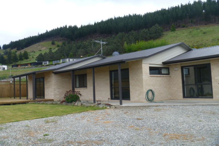 Photo of property in 47 Shields Street, Clyde, 9330