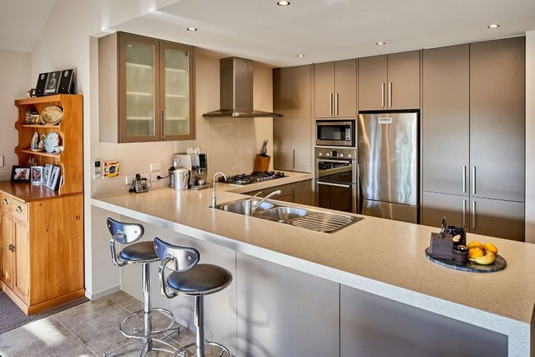 Photo of property in 23 Gray Street, Pukerua Bay, 5026