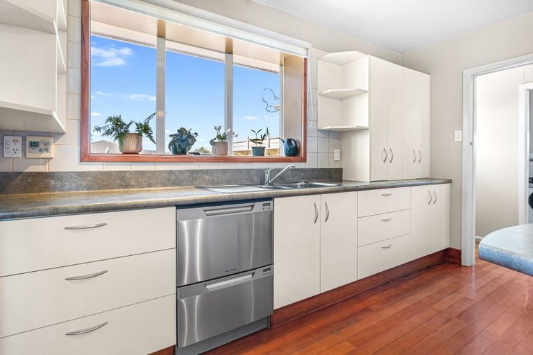 Photo of property in 22 Good Street, Rangiora, 7400