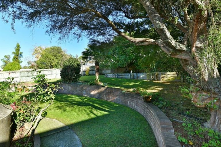 Photo of property in 17 Polkinghorne Drive, Manly, Whangaparaoa, 0930