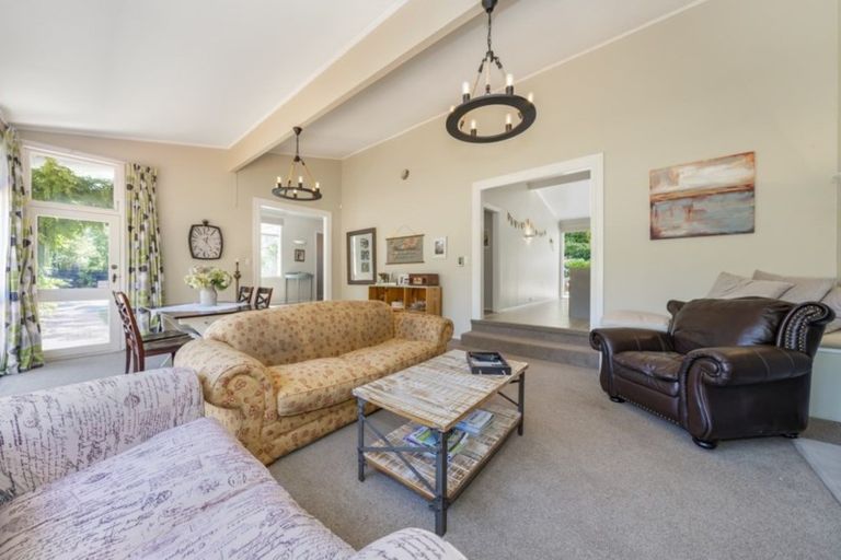 Photo of property in 30 Marlborough Street, Silverstream, Upper Hutt, 5019